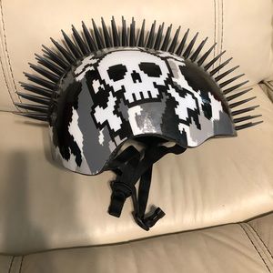 Kids MoHawk helmet Size SMALL